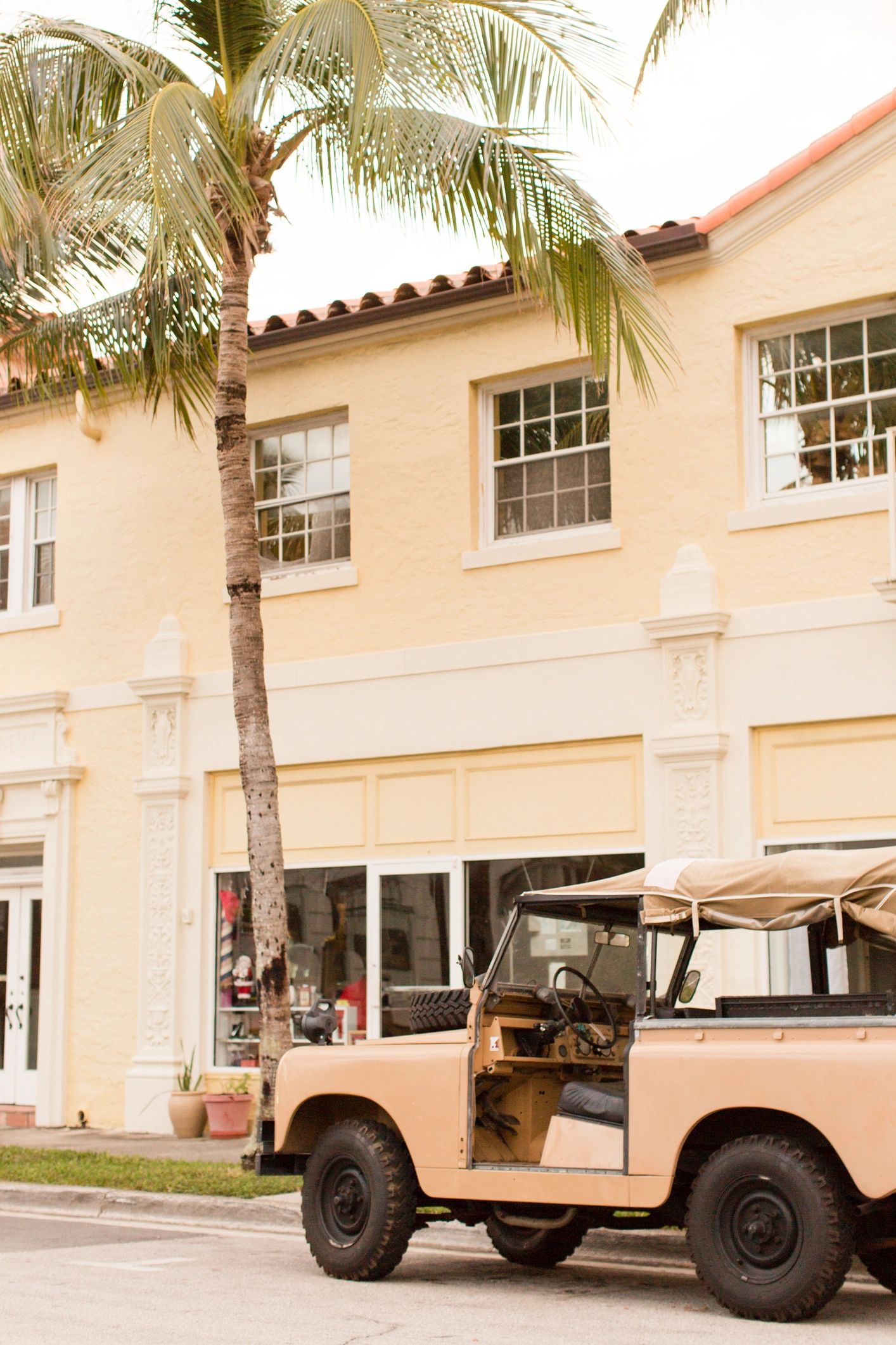 vintage Land Rover